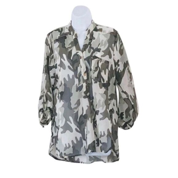Oppa! Camo blouse  - Picture 1 of 6